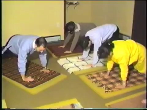 Entrevista Yoga Mádhana Canal 9 Chile 16 6 1988