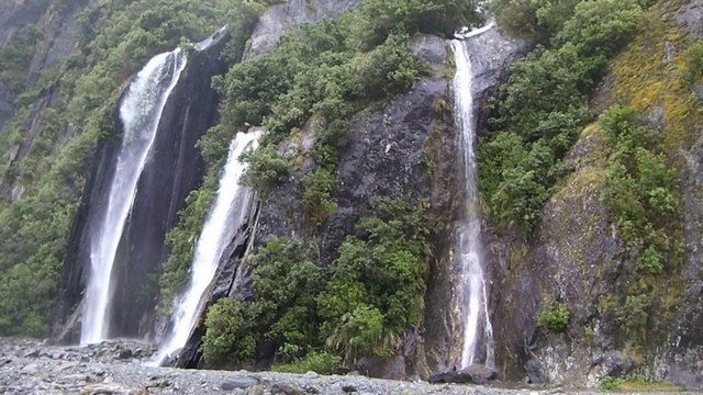 cascade Franz Josef glacier