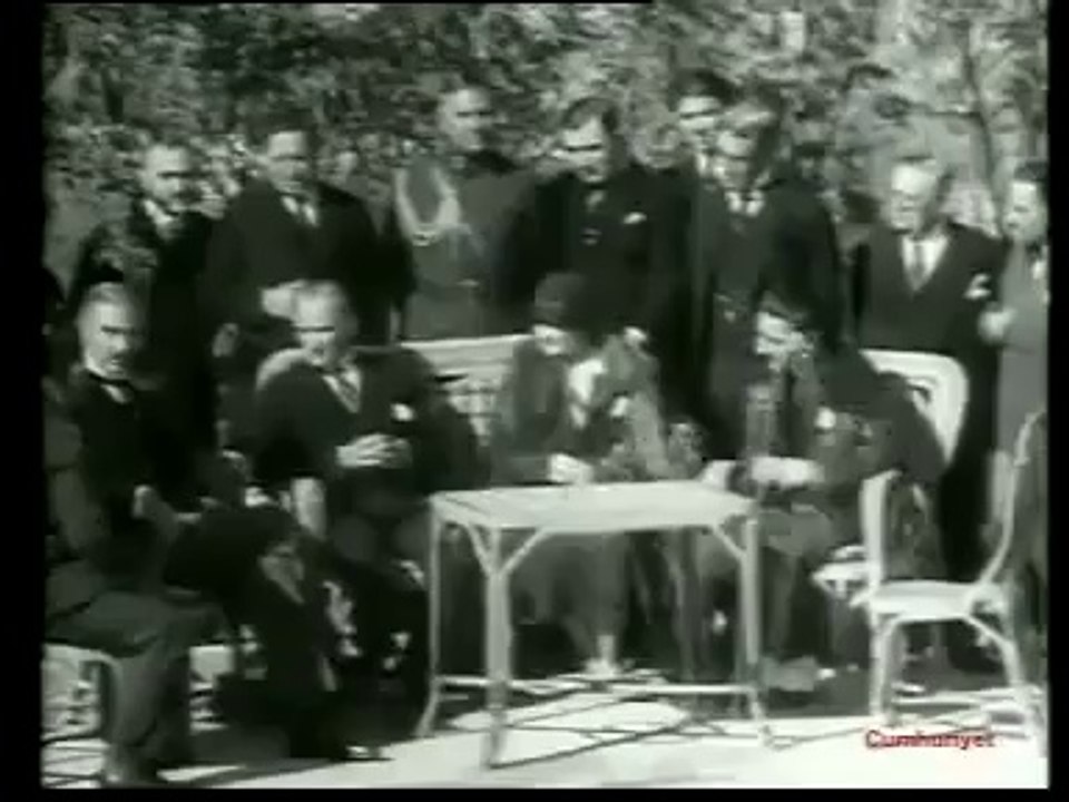 ATATÜRK ATATÜRK ORMAN ÇİFTLİĞİNİ DENETLERKEN