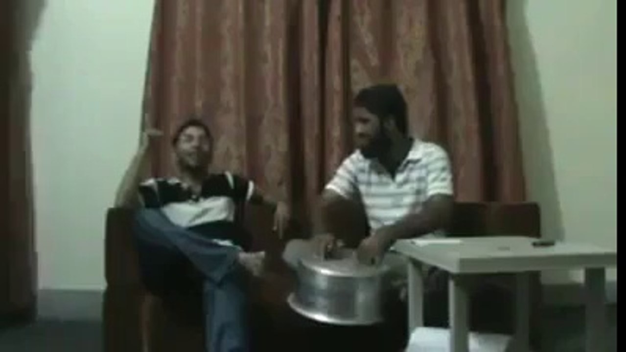 Is Parcham Ke Saaye Talay Hum Aik Hain