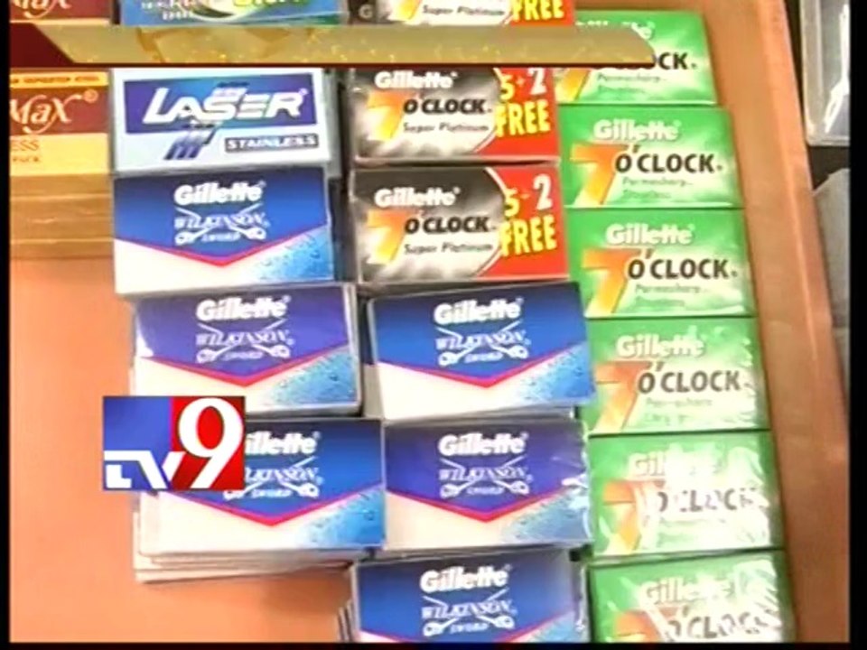 TTD earns crores by using low quality blades for tonsuring devotees