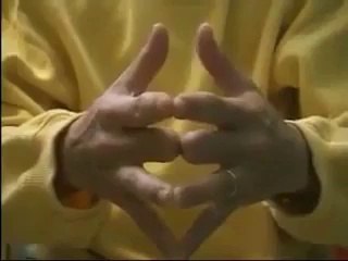 why wedding ring on the 4th finger?