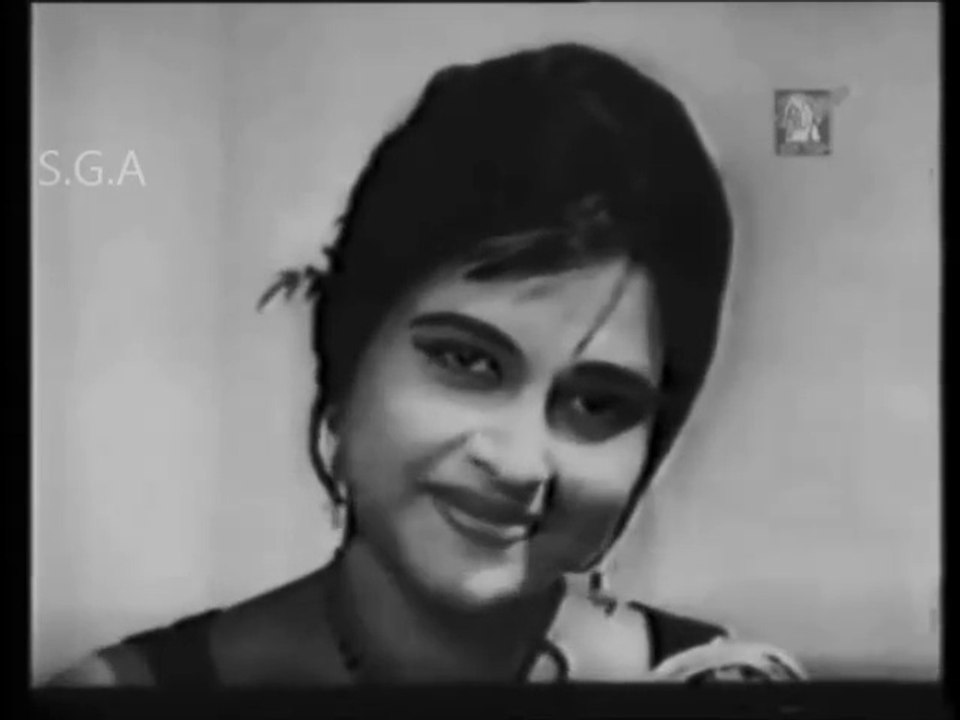 Tumarey lyai is dil mie, itni muhabat hai, itni muhabat kown keray ga kahan pao gay~ Shabnam & Rehman Singer Bashir Ahmed Film Darshan1967 Pakistani Urdu Hindi Songs