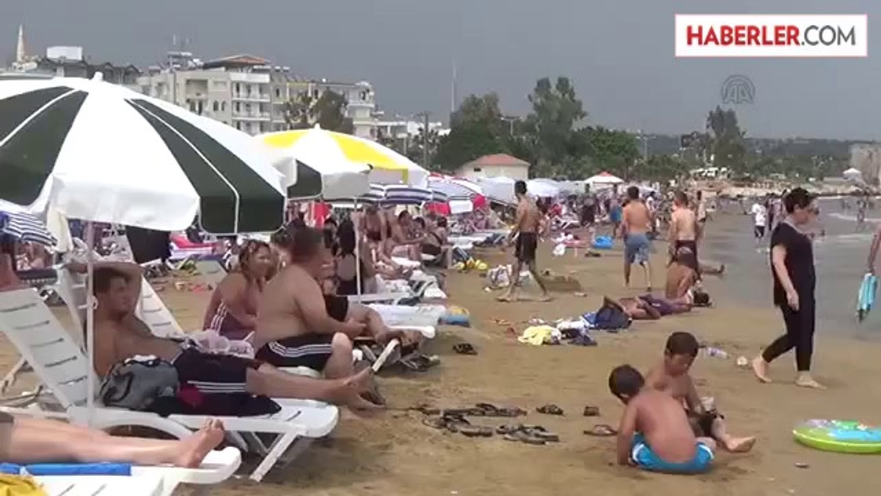 Yağmur altında deniz keyfi -