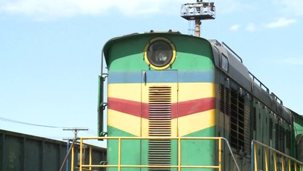 Crash MH17: l'OSCE sur place, des corps placés dans des trains