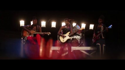 MARÉMA - Femme d’affaires / SINGLE / 2014 / SÉNÉGAL / Réal - MILK AFRICA (LIONEL MANDEIX)