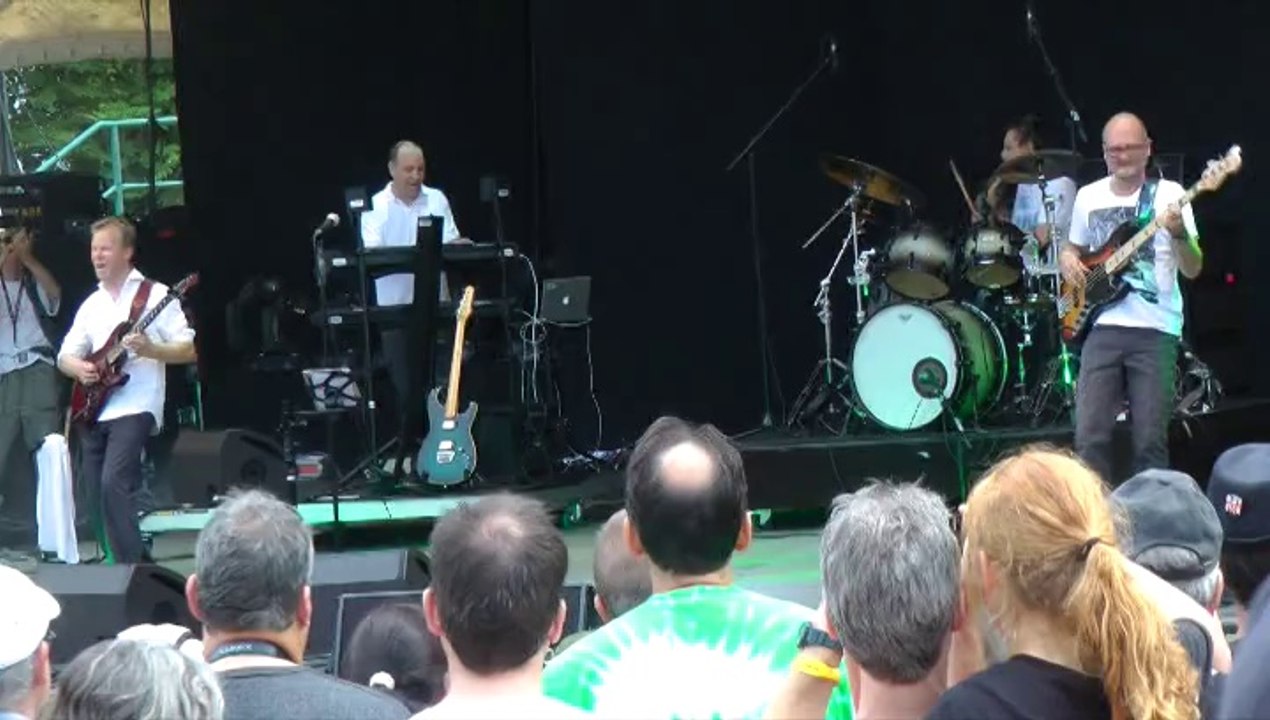 Clepsydra - NO PLACE FOR FLOWERS NOTP IX