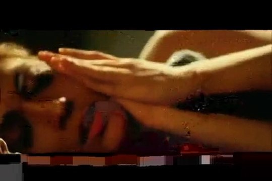 Hot Girls love Amrita Arora and Isha Koppikar Love making scene