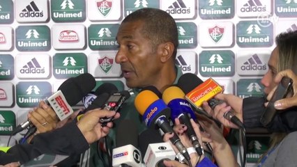 Após vitória, técnico do Flu comenta substituições