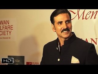 Akshay Kumar Raises Laughs At Men For Mijwan Fashion Show