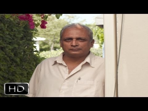 Amitabh Bachchan Is More Like A Phenomenon Than An Actor - Piyush Mishra