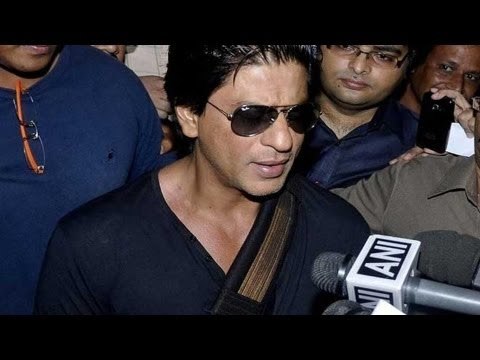 Shahrukh Gets Discharged From Hospital Post Shoulder Surgery