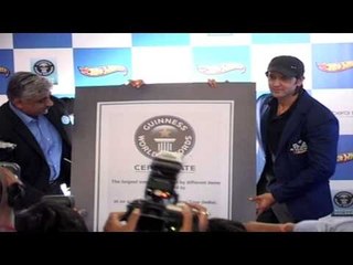Hrithik Roshan Unveils 'Hot Wheels Thrilling Machine'