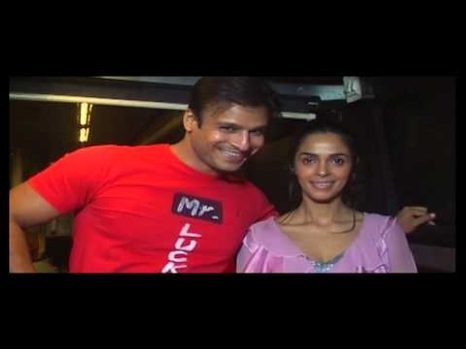 Vivek Oberoi - Mallika Sherawat Invite For Kismet Love Paisa Dilli Launch