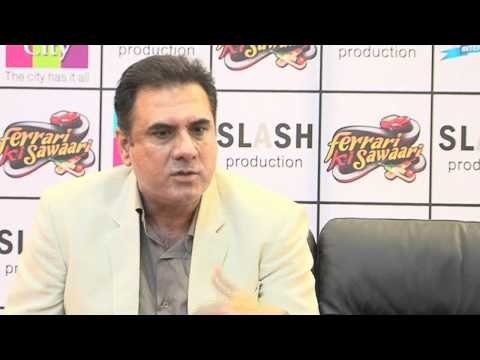 Sharman Joshi - Boman Irani Promote Ferrari Ki Sawaari At R City Mall