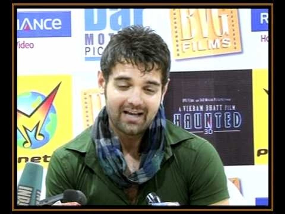 Haunted 3D - DVD Launch - Vikram Bhatt, Mahaakshay Chakraborty & Tia Bajpai