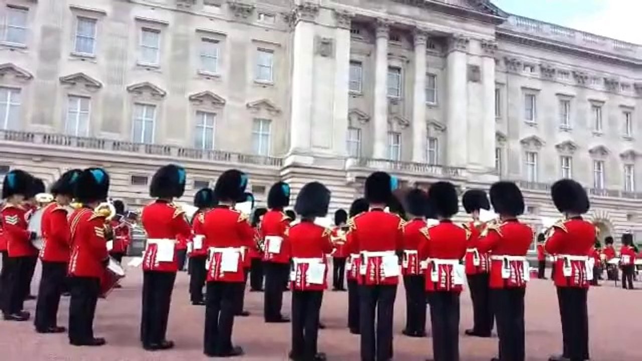 Game of Thrones Jenerik Müziğini Çalan Kraliyet Bandosu