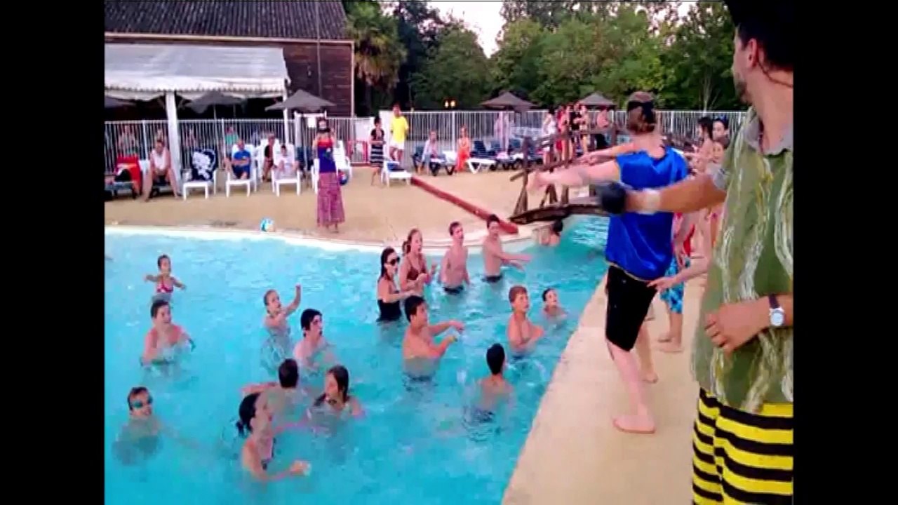 Camping Yelloh! Village Château de Fonrives - Agen - Camping Aquitaine - Lot et Garonne - Campagne