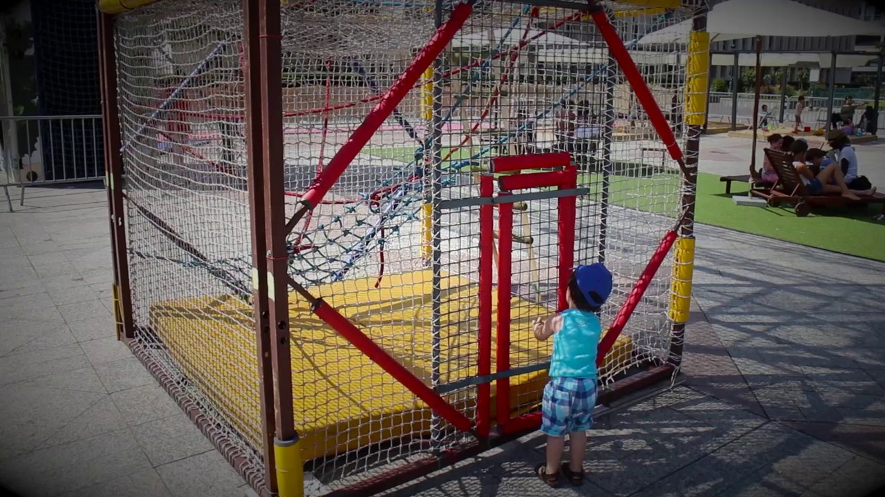Vincennes L'Oasis animation d'été 2014 du 8 au 27 juillet 2014 Esplanade de l'hôtel de ville