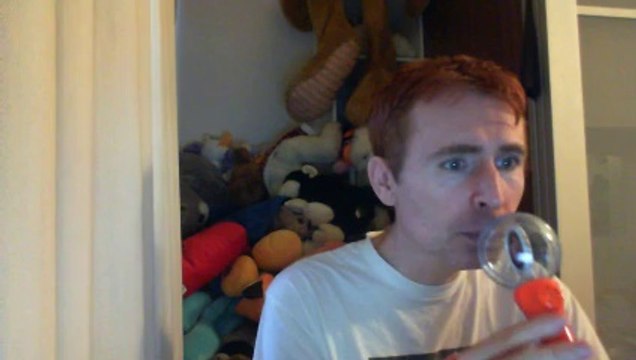 Wiwi égratigne Djemila de Jean Guidoni