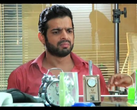 Yeh Hai Mohabbatein Raman shares Adityas truth with Ishita