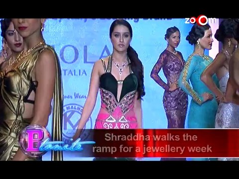 Bollywood Divas walk the ramp for Jewellry Week