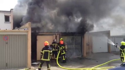 Etaples : un impressionnant feu de garage et un homme brûlé ce lundi midi