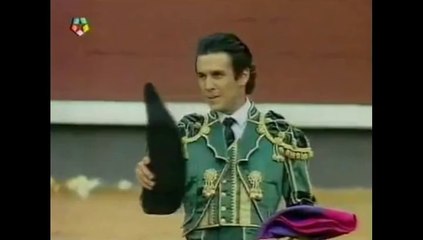 Joselito en la goyesca del 96 3 toro una oreja