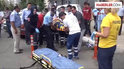 Otomobilin Çarptığı Genç Yaralandı