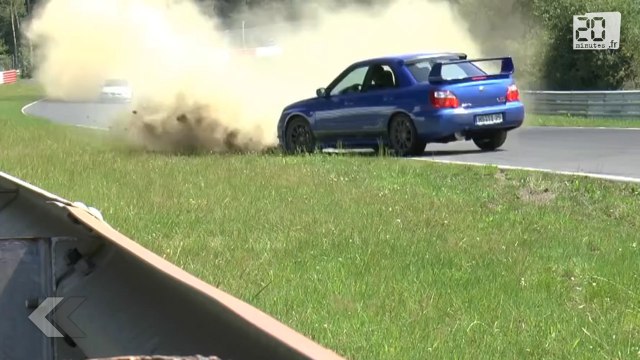 Il frôle la mort lors d'une course automobile amateur