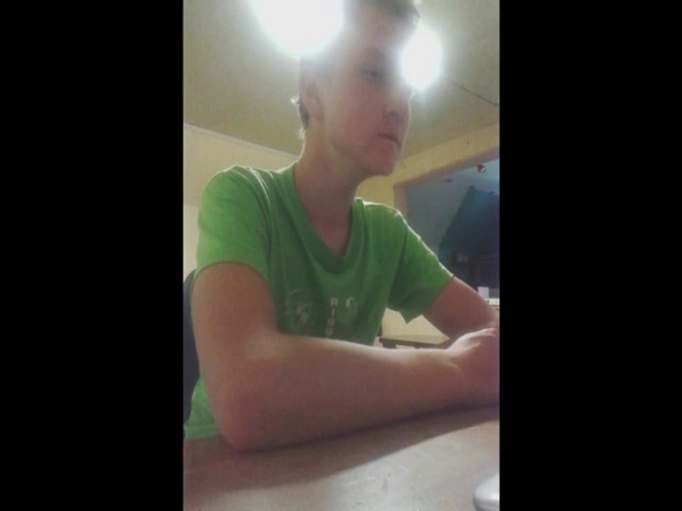 Lauri Singing