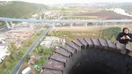 What are you doing man dont do this to her