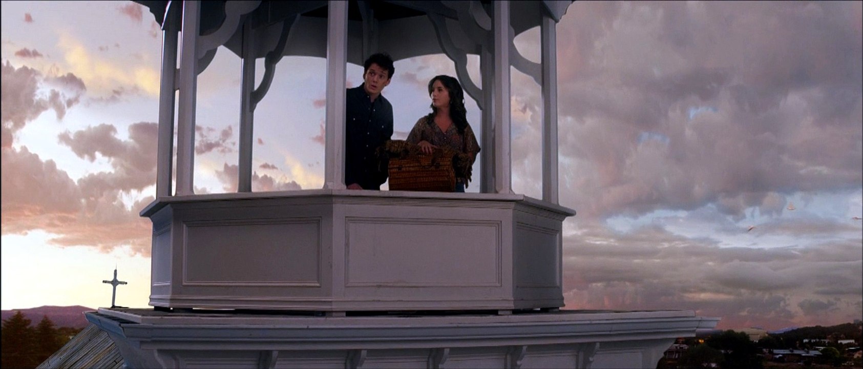 Odd Thomas - Steeple Scene