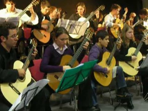 DYENS Roland - la Valse à mi-temps, dite la Colmarienne - Première mondiale - Stage Guitarmaniaks de Roland Dyens