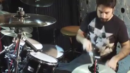 Le tempo disco à la batterie par Julien Tekeyan