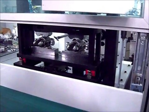 Stator winding machine for 2 pole stator