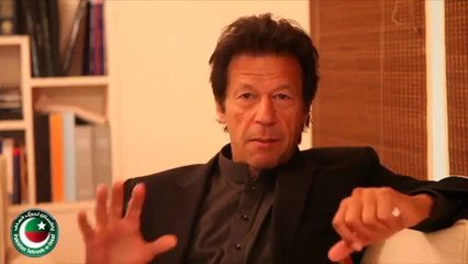 Télécharger la video: Imran Khan's Message To Online Supporters Of PTI