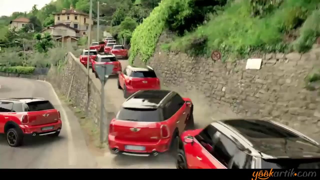 Mini Cooper şov.