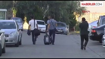 Halkalı'da Gözaltına Alınan Bir Kişi Emniyete Götürüldü