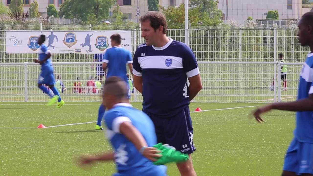 Premier contact sur le terrain pour le groupe Elite