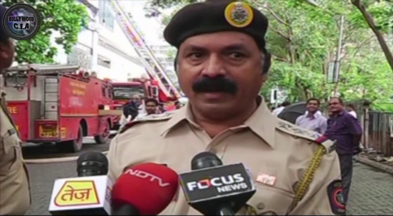 Hrithik Roshan's Office building CATCHES FIRE : EXCLUSIVE VIDEO