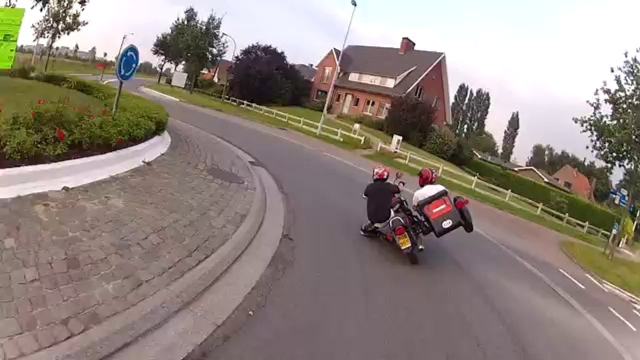 How to drive a Side Car like a boss! Lesson 1! U turn