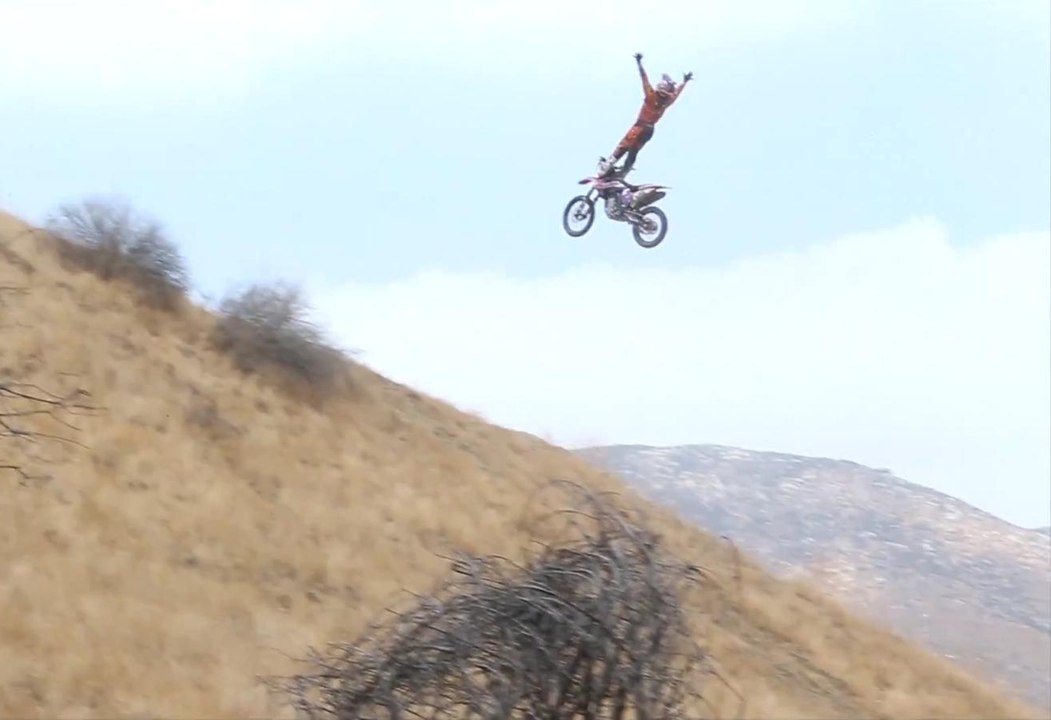 Metal Mulisha presents Wes Agee Hits The Hills - FMX