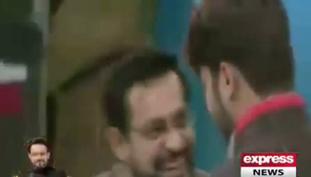 Real Video of Aamir Liaquat Aam Khaye Ga Aam