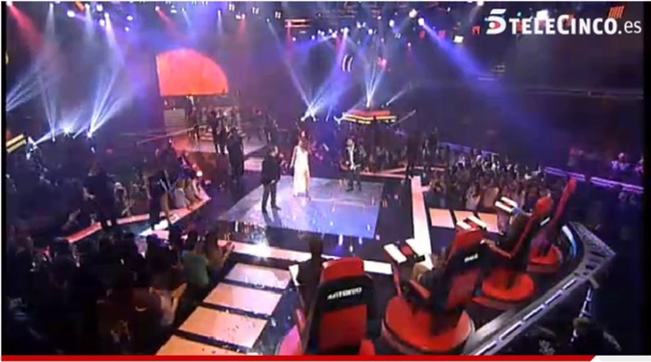 Pastora Soler con David y Silverio (La Voz)- Espérame