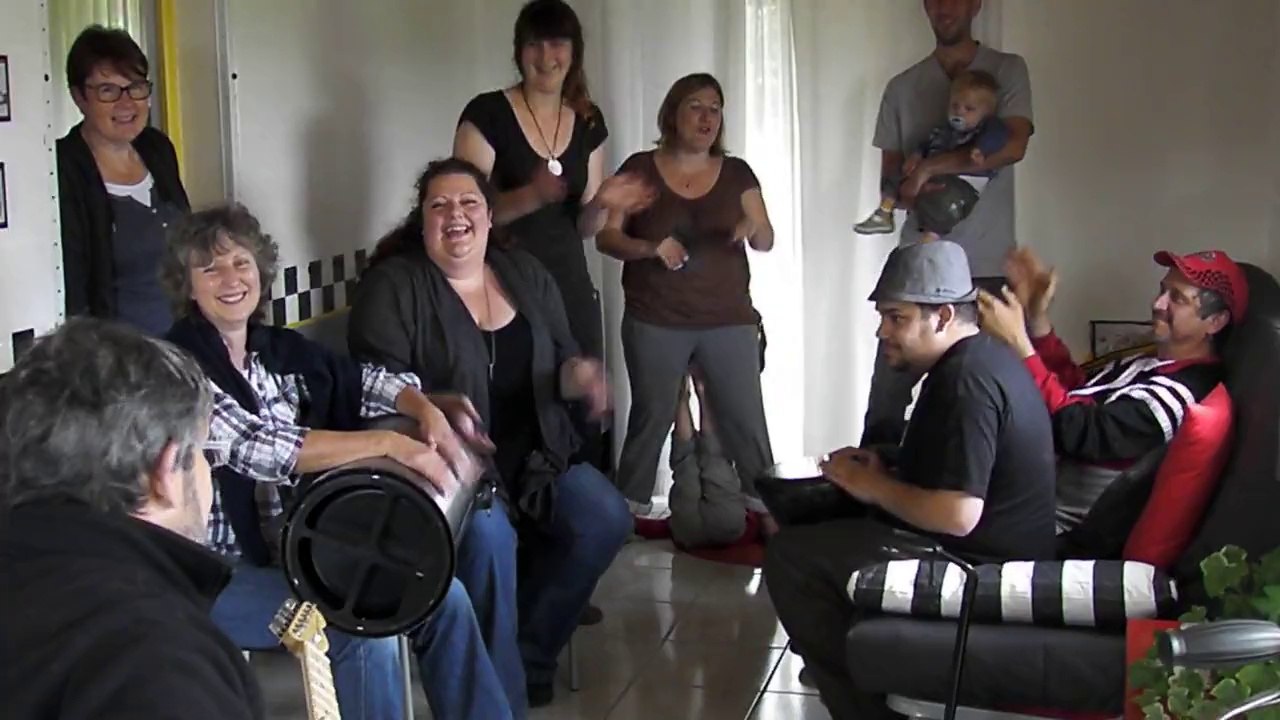 Petit bœuf entre amis 3/4