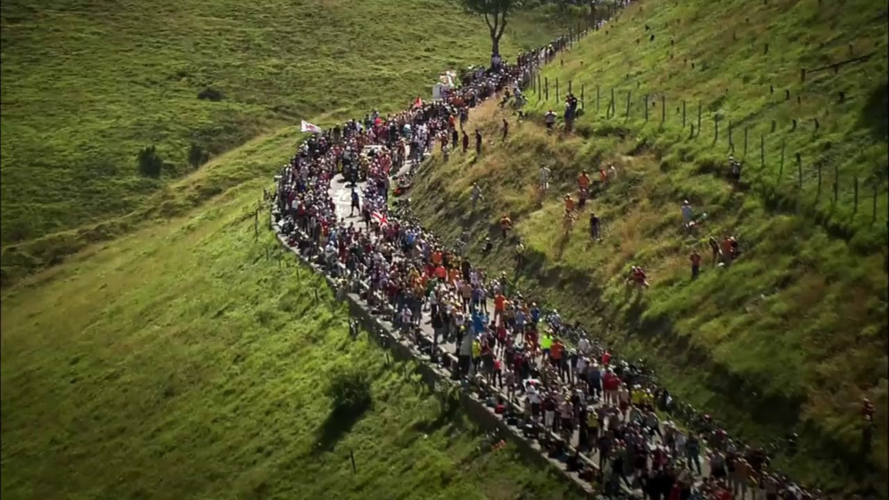 FR - Magazine - Étape 16 (Carcassonne > Bagnères-de-Luchon)