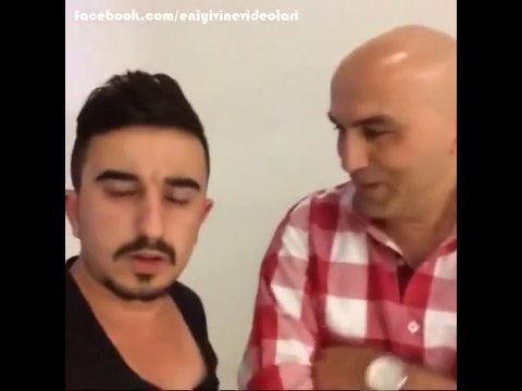 Hunharca Gülen Adam Vine