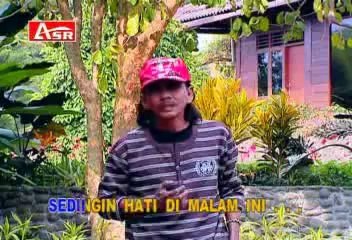 MEGA MEGA KELABU leo waldy @ lagu dangdut