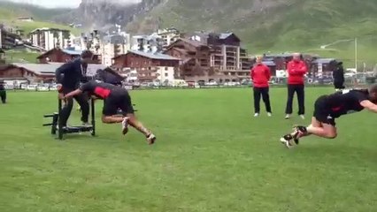 Rugby : les joueurs du RCT s'entraînent à Tignes